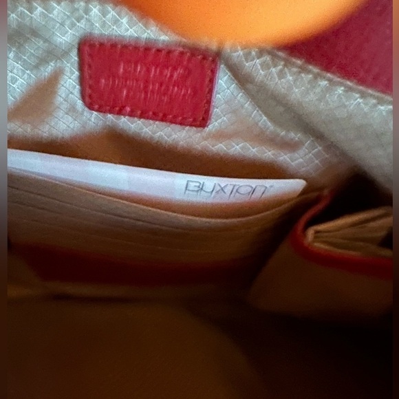 Buxton Quality red leather expandable computer “Madison Tote” Valentine red. NWT - Picture 14 of 15